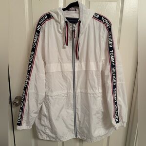 Tommy Hilfiger Women's White Hooded Rain Jacket
